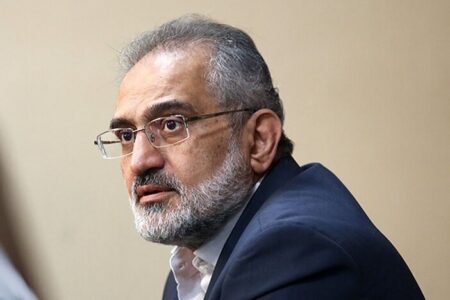 معاون پارلمانی رئیس جمهور: حال وزیر ورزش خوب است