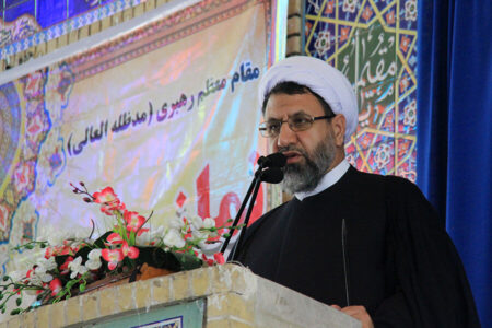 حضور در ۲۲ بهمن، امضای پیمان ایستادگی پای انقلاب است