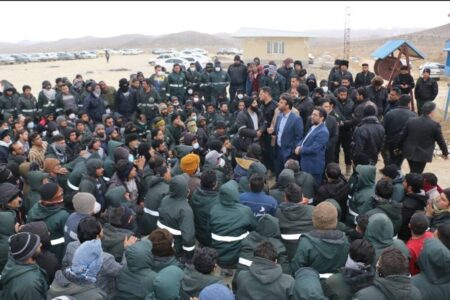شروع کار دادستان سیرجان در جمع کارگران معترض/ قدیمی: پیگیر مطالبات کارگری هستیم