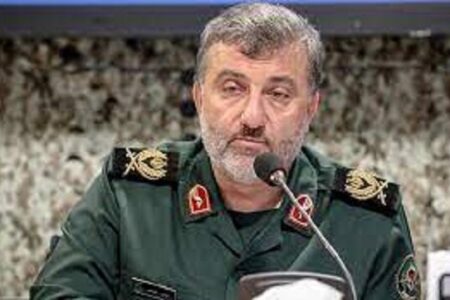 کنگره ادبیات پایداری در راستای تقویت آموزش و پژوهش این حوزه تلاش می‌کند