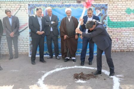 کلنگ احداث ۳ مدرسه‌ ۶ کلاسه در شهرستان رفسنجان به زمین زده شد