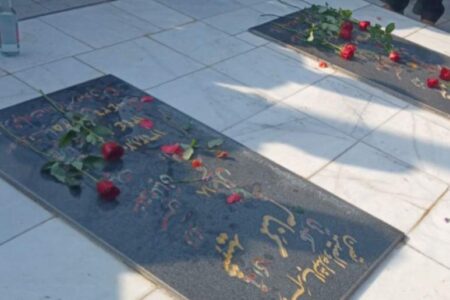 گلزار شهدا‌ی گمنام رودبار جنوب گلباران شد