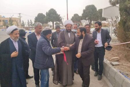 بهره برداری از ۱۹ طرح عمرانی، مخابراتی و خدماتی در خانوک زرند