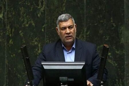 پیگیر مشکلات کارگران کارخانه«فولاد مشیز» بردسیر هستیم