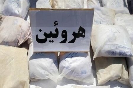 کشف بیش از ۱۹ کیلو هروئین از راکبان یک دستگاه موتورسیکلت در شهربابک