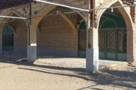 حسینیه‌ای که ۴۰۰ سال میزبان عزاداران مادر و پسر است