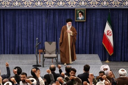 به تماشای خورشید