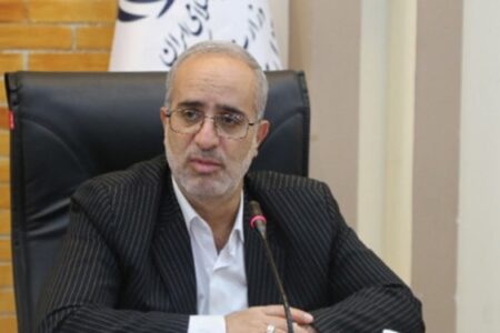استاندار کرمان: تأمین آب شرب شهربابک در اولویت است