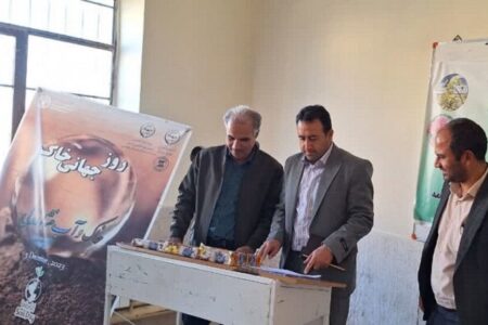 زنگ خاک برای دانش آموزان کرمانی نواخته شد