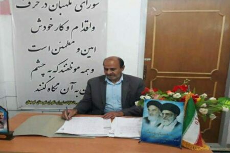 شرکت در انتخابات حق مردم است