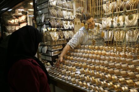 جراحی اقتصادی دولت به بازار طلا رسید