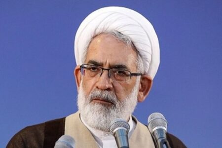 ادای احترام رئیس دیوان عالی کشور به مقام شامخ شهید سلیمانی و شهدای حادثه تروریستی کرمان