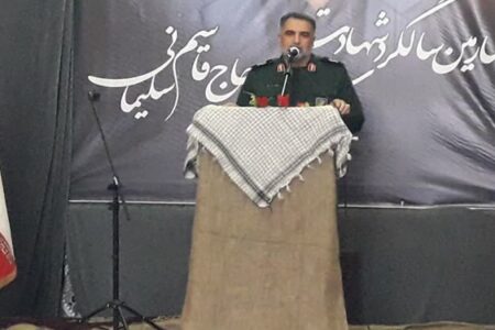 ولایتمداری «حاج قاسم» به او عزت داد