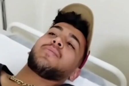 وزیر بهداشت از مجروحان حادثه تروریستی کرمان عیادت کرد