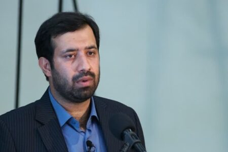برگزاری نمایشگاه‌های دانش‌آموزی مدرسه انقلاب در کرمان