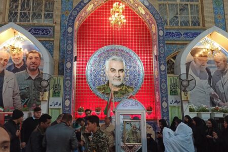 دمام زنی جوانان عراقی در طریق الشهدا