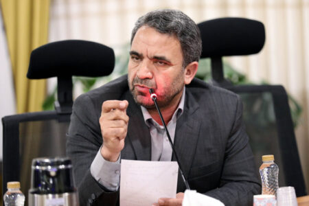 اصراری به تعطیلی مدارس هنگام آلودگی هوا نداریم/ مناطق آزاد دارای بیشترین بازمانده از تحصیل