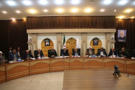 تاکید بر کارهای فرهنگی و ایجابی در بحث حجاب و عفاف/ کمبود عرضه پوشاک متناسب در بازار