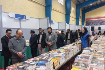چهاردهمین نمایشگاه کتاب مس سرچشمه در رفسنجان افتتاح شد