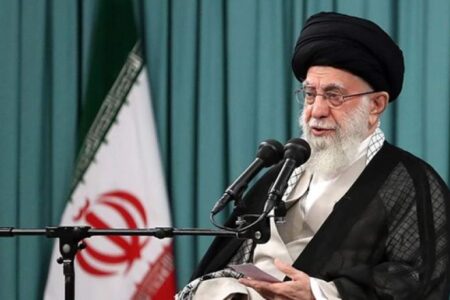 پیام تسلیت رهبر انقلاب درپی شهادت زائران مزار شهید سلیمانی در حادثه تروریستی