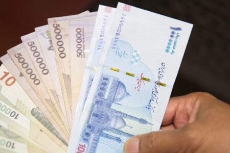 افزایش ۲۰ درصدی حقوق کارکنان دولت در سال آینده