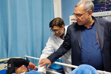 وزیر بهداشت از مصدومان انفجار تروریستی کرمان بازدید کرد + فیلم و تصاویر