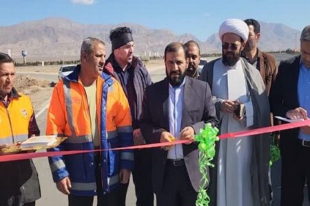 افتتاح ۲۱۹ میلیارد ریال طرح همزمان با نخستین روز از دهه فجر در زرند
