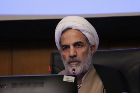 حجت‌الاسلام درویشیان: در مقابله با فساد و کنار گذاشتن افراد ناکارآمد با کسی تعارف نداریم