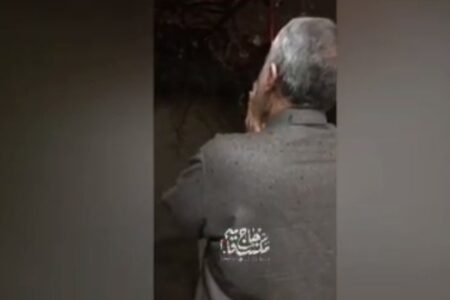 فیلم| ندای «الله اکبر» «حاج قاسم» در شب ۲۲ بهمن سال ۱۳۹۴