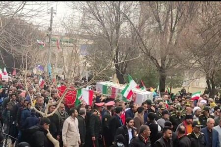 فیلم| تشییع پیکر «شهید علی محمدی» در کرمان