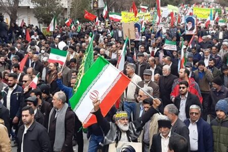 ترنم صبحگاهی در روز تولدی که نورعلی‌نور بود