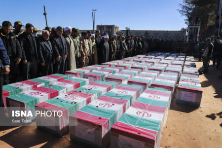 گردهمایی هیئت‌های مذهبی در آستانه اربعین شهدای حمله تروریستی کرمان
