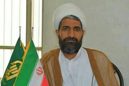 امام‌جمعه بم: مردم ما در برابر همه توطئه‌ها و شقاوت‌ها ایستادگی کردند