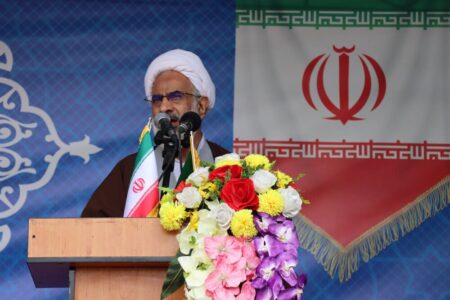 ‌حاجی صادقی: ‌از ایستادگی و همراهی با نظام کوتاه نمی آییم