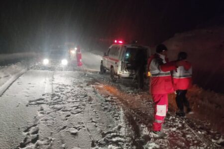 امدادرسانی هلال احمر کرمان به بیش از ۱۳۰۰ نفر حادثه‌دیده در شرایط جوی