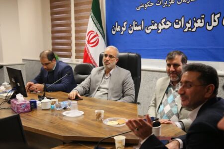 تولید و توسعه در کرمان باید مورد حمایت قرار گیرد