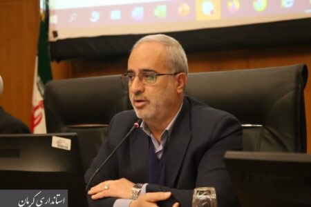 صنایع کرمان برای توسعه فضای سبز اهتمام دارند
