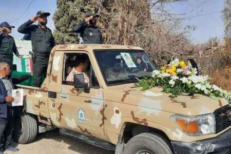 خداحافظ سرباز بلندبالای وطن