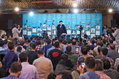 برای اصلاح امور باید باامید حرکت و تلاش کنیم