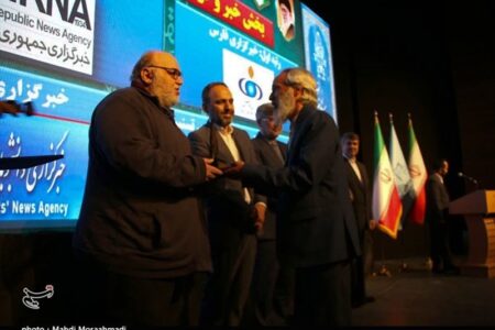 درخشش عکاس و خبرنگار تسنیم استان کرمان در جشنوار رسانه و عدالت + تصویر