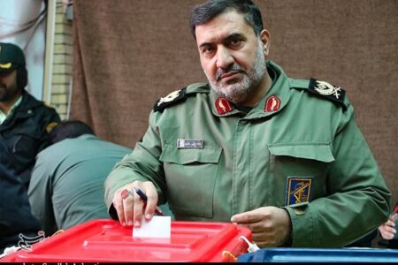 فرمانده سپاه استان کرمان: حضور مردم دسیسه‌های دشمن را نقش بر آب کرد + فیلم و عکس