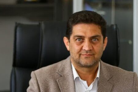 باغ مشاهیر اصفهان با اقتباس از ۹۰ اثر مشابه در جهان و معماری اصیل ایرانی ساخته می‌شود