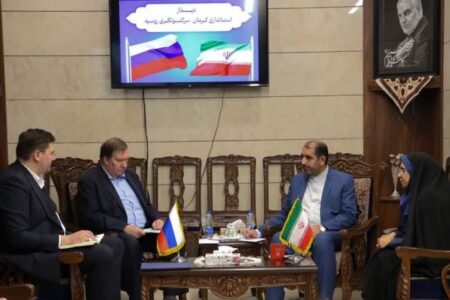 دیدار معاون سیاسی استاندار کرمان با سرکنسول روسیه