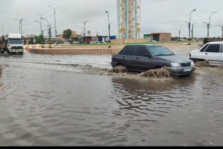 آبگرفتگی معابر شهر رحمت آباد شهرستان ریگان براثر بارش شدید باران