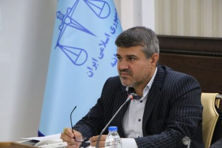 برخورد با کسانی که در فضای مجازی امنیت روانی مردم را هدف قرار می‌دهند