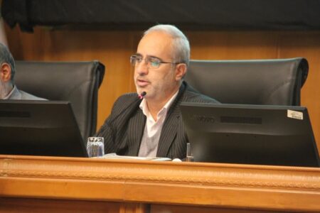 استاندار کرمان: بانک‌های خصوصی به جز یکی دو مورد، کمکی به استان نمی‌کنند