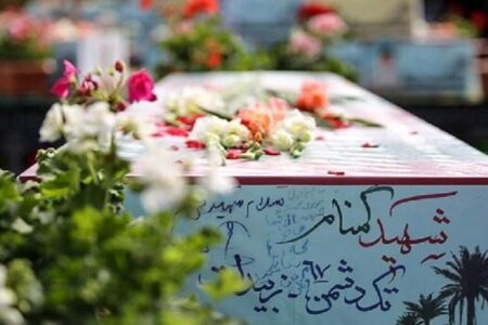 استقبال مردمی از پیکر شهید گمنام در روستای عبدل‌آباد