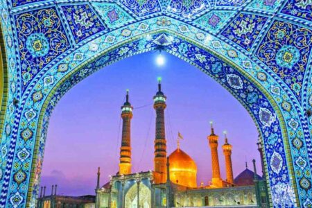 حضرت فاطمه معصومه(س) نمونه زیست عفیفانه هستند