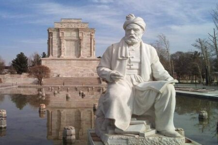 تقویت روحیه ملی ایرانیان با خواندن شاهنامه فردوسی