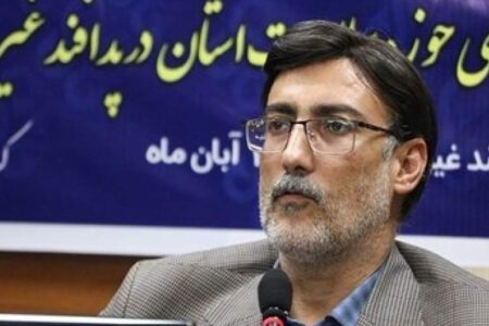 در انتخابات فرد در میدان منتخب مردم باشد